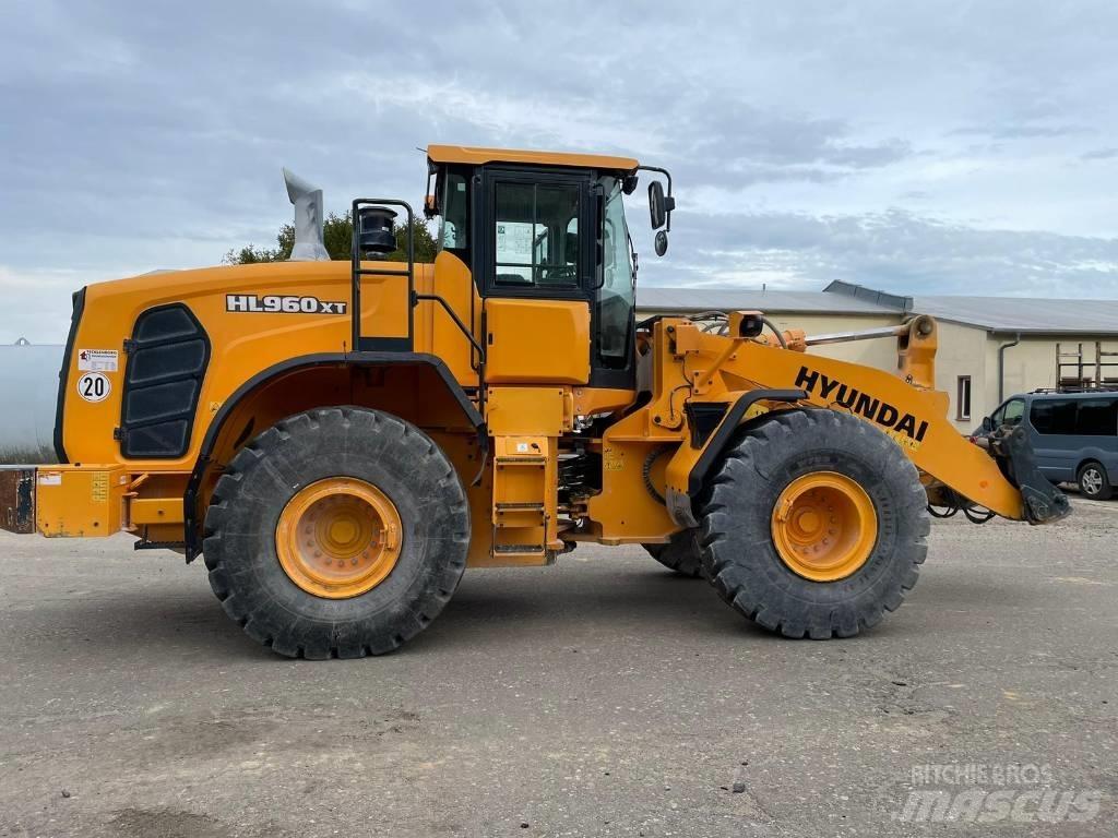 Hyundai HL960XT Tekerlekli yükleyiciler