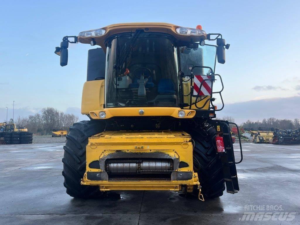 New Holland CR 9080 Biçerdöverler