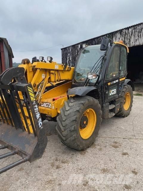 JCB 538-60 Tarimsal teleskopik yükleyiciler