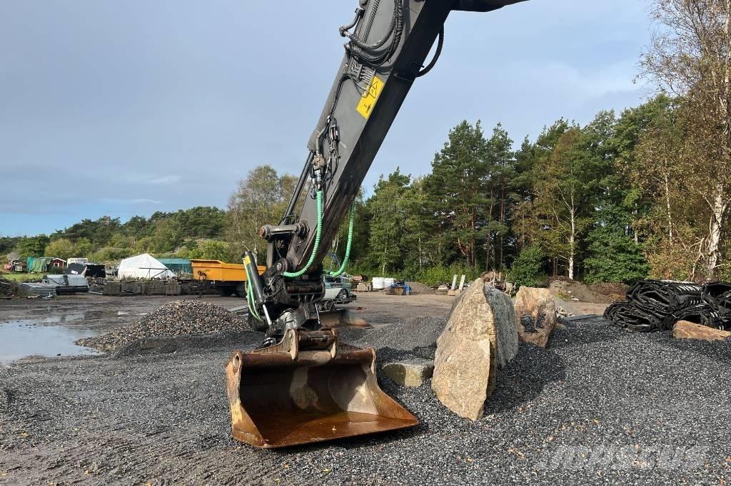 Volvo EC 220 DL Paletli ekskavatörler