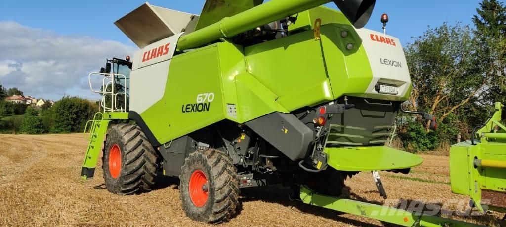 CLAAS Lexion 670 Biçerdöverler