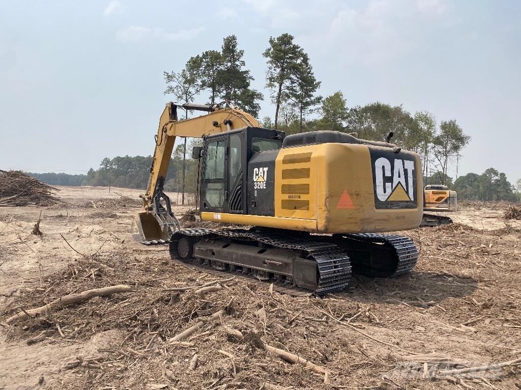 CAT 320 EL Paletli ekskavatörler