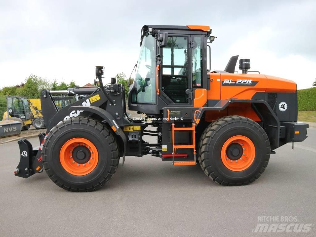 Doosan DL 220-7 Tekerlekli yükleyiciler