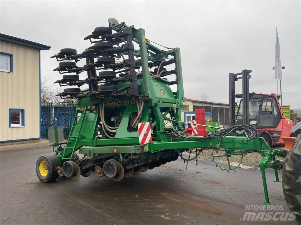 John Deere 750A 6m Hassas ekim makinalari