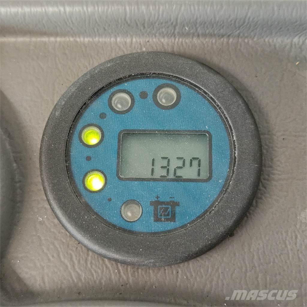 Atlet A160 Akülü depo ekipmanları