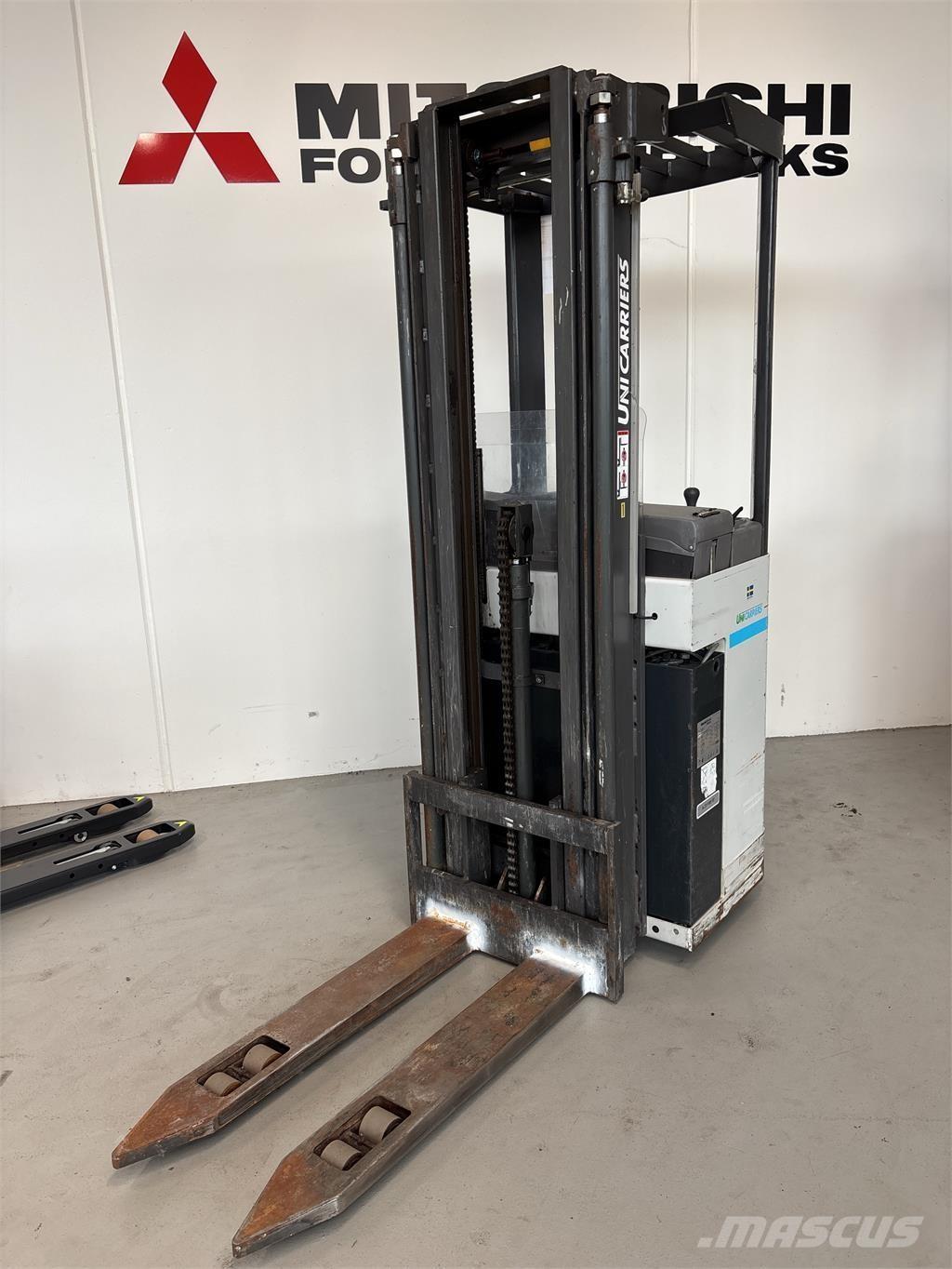 Atlet A160 Akülü depo ekipmanları