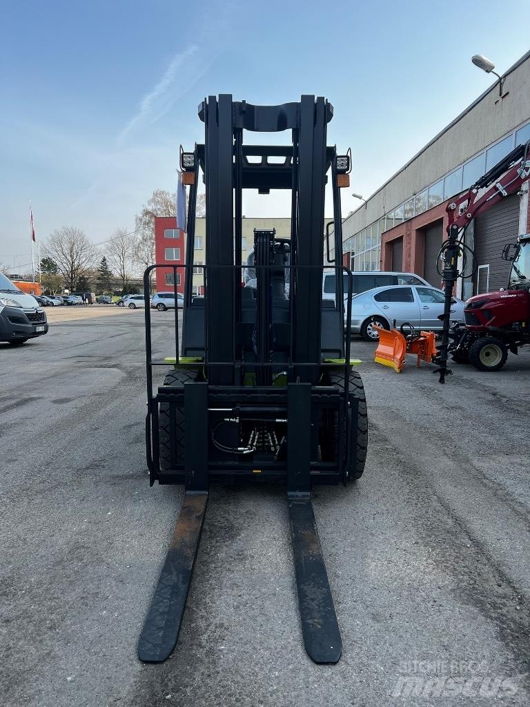 Clark S 30 L LPG'li forkliftler