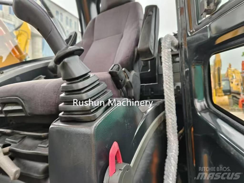 Hyundai R220 Paletli ekskavatörler