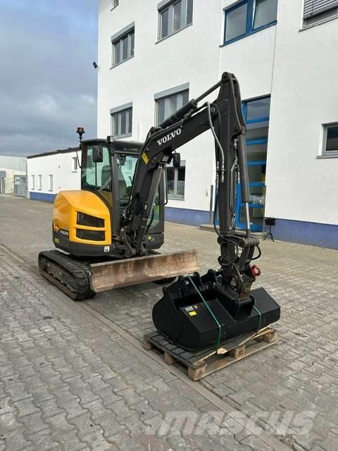 Volvo EC 35 C Mini ekskavatörler, 7 tona dek