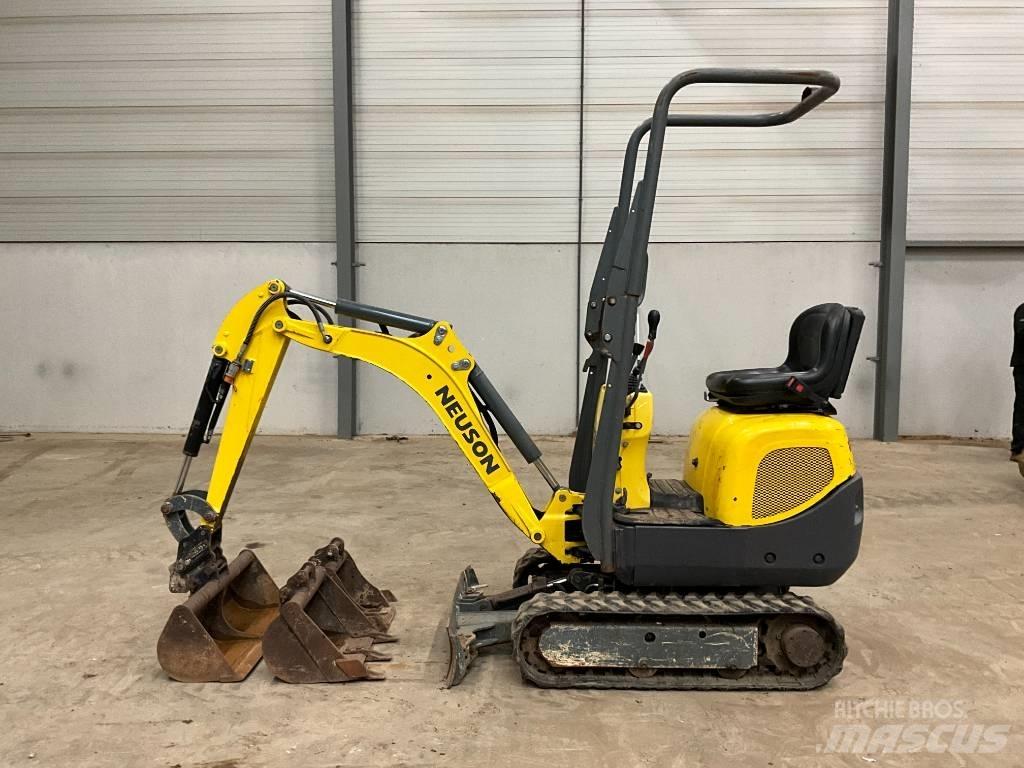Neuson 803 Mini ekskavatörler, 7 tona dek
