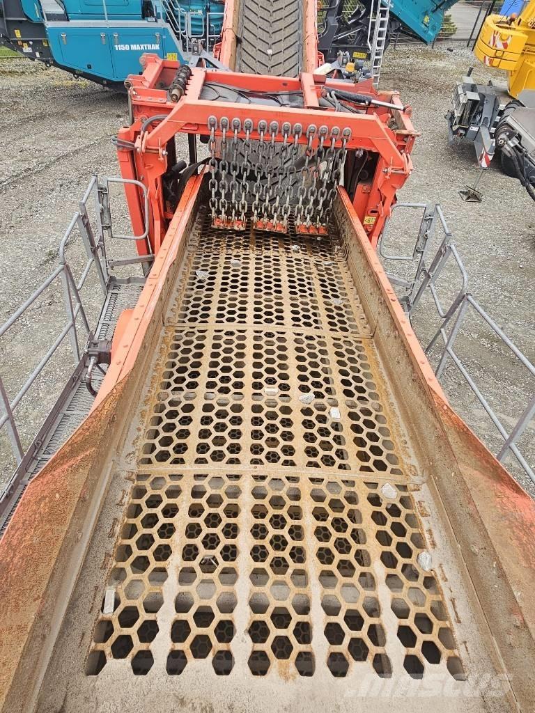 Terex Finlay 883+ Gezer eleyiciler
