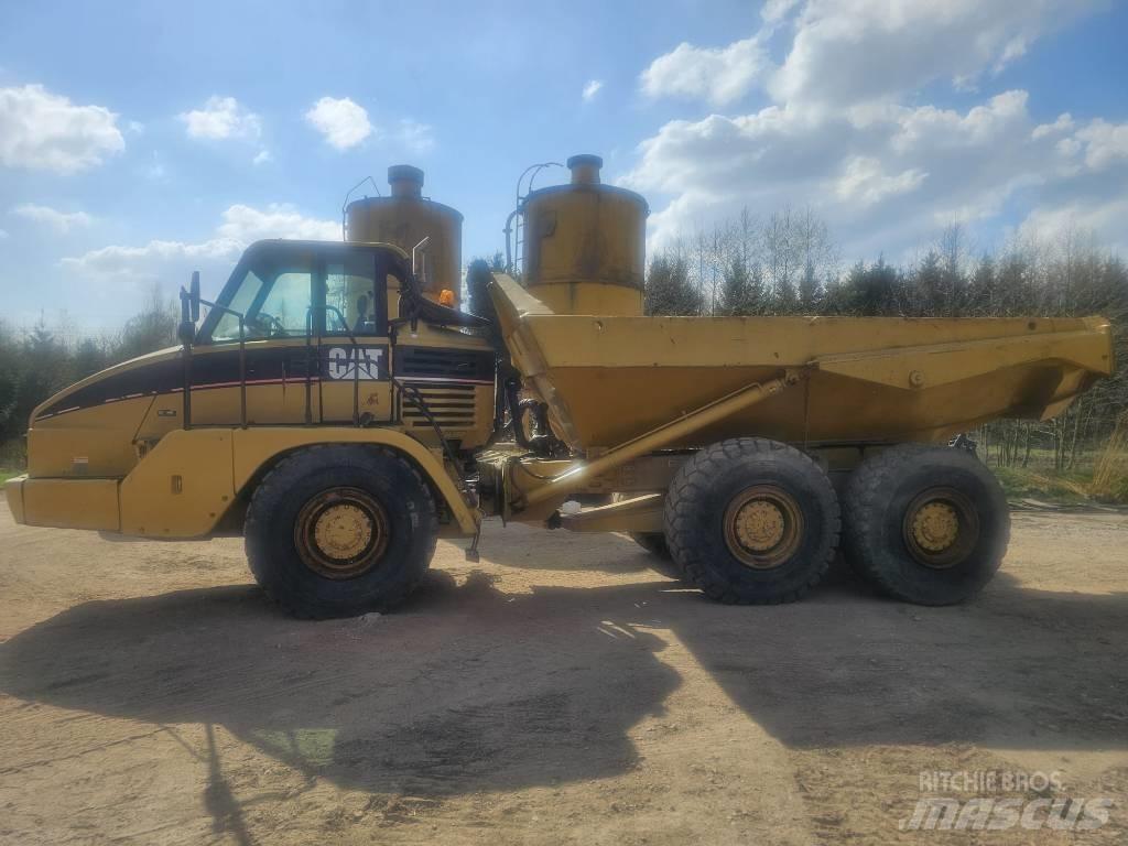 CAT 725 Belden kirma kaya kamyonu