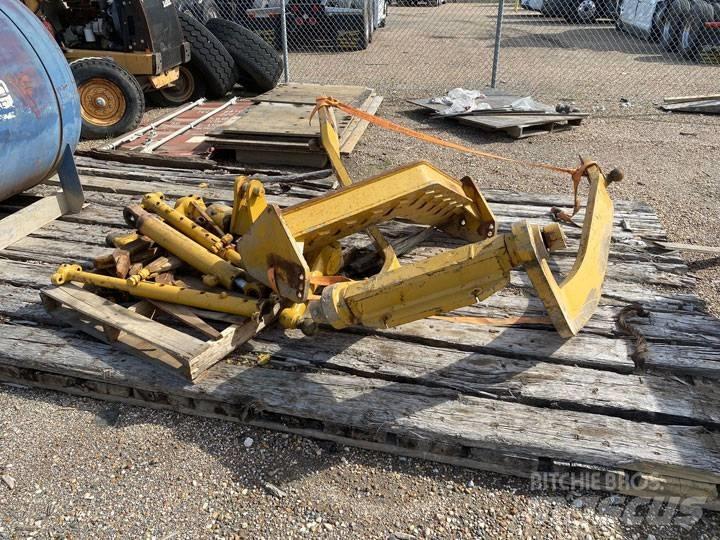 CAT 140H Scarifier Diger parçalar