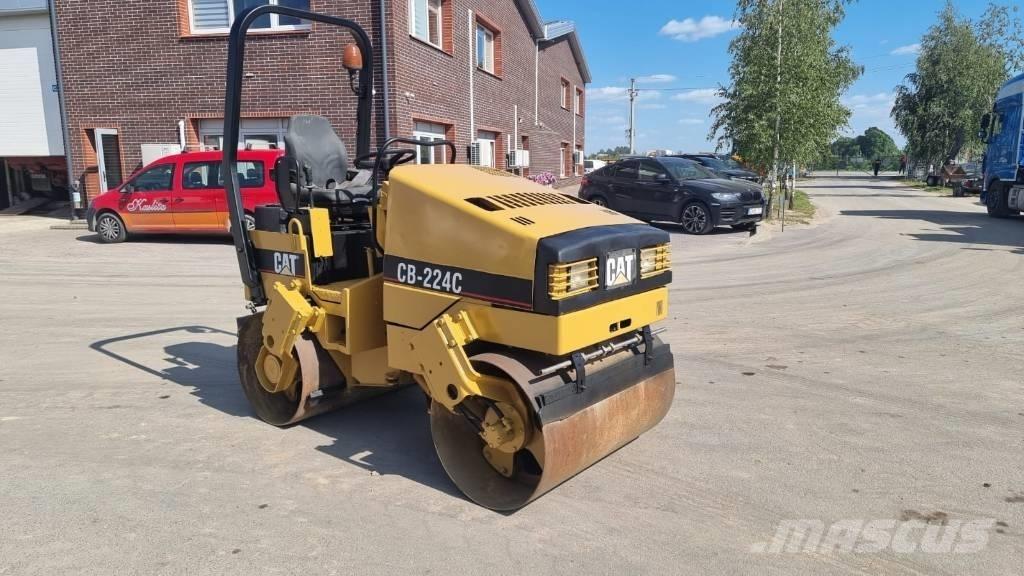 CAT CB 224 C Çift tamburlu silindirler