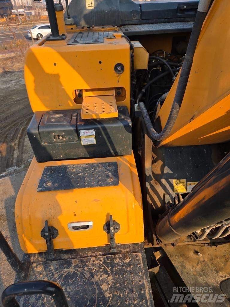 Hyundai HW 145 Lastik tekerli ekskavatörler