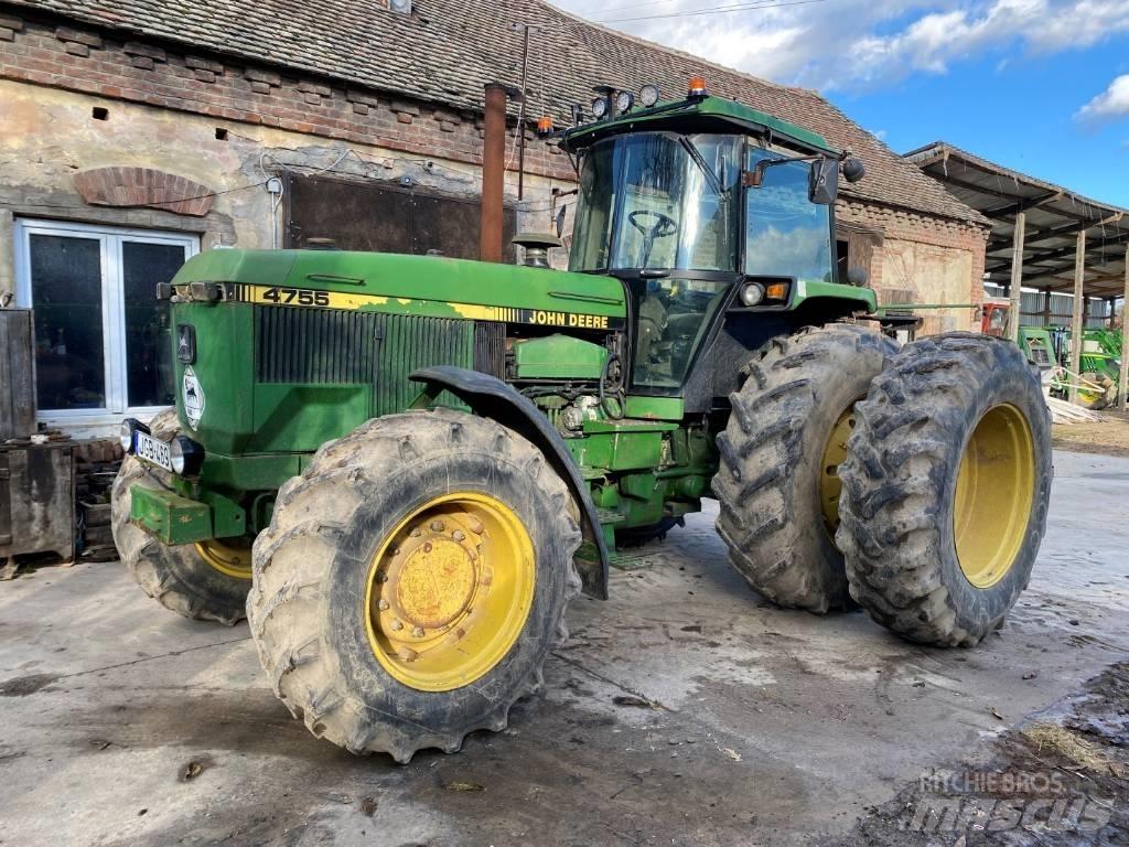 John Deere 4755 Traktörler