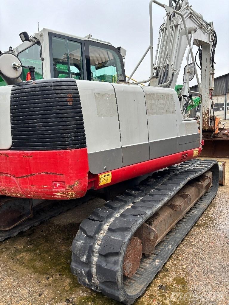 Takeuchi 1140 Paletli ekskavatörler