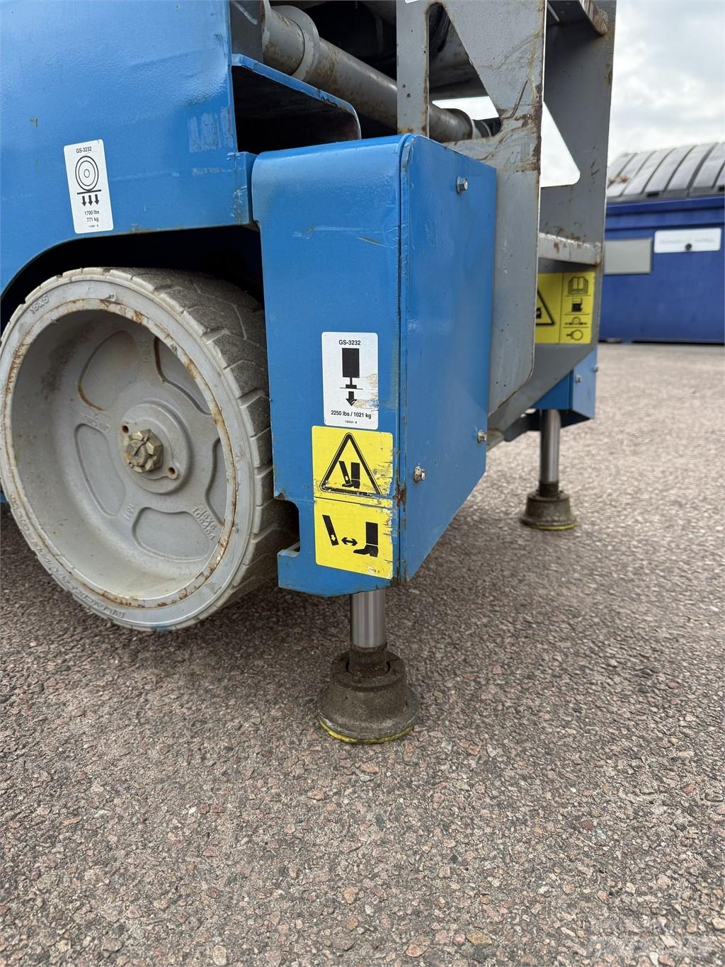 Genie GS3232 Makasli platformlar