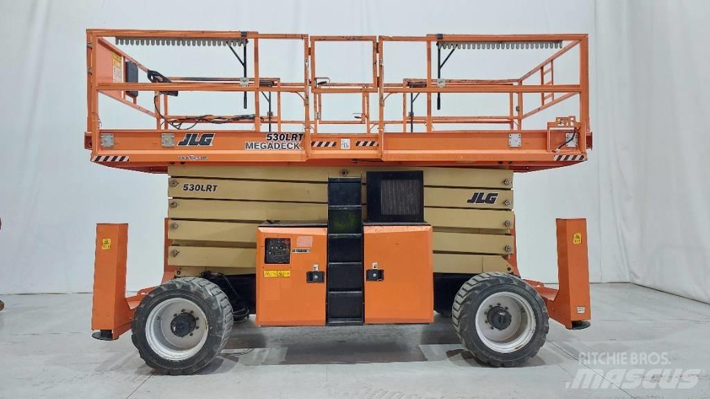 JLG 530 LRT Makasli platformlar
