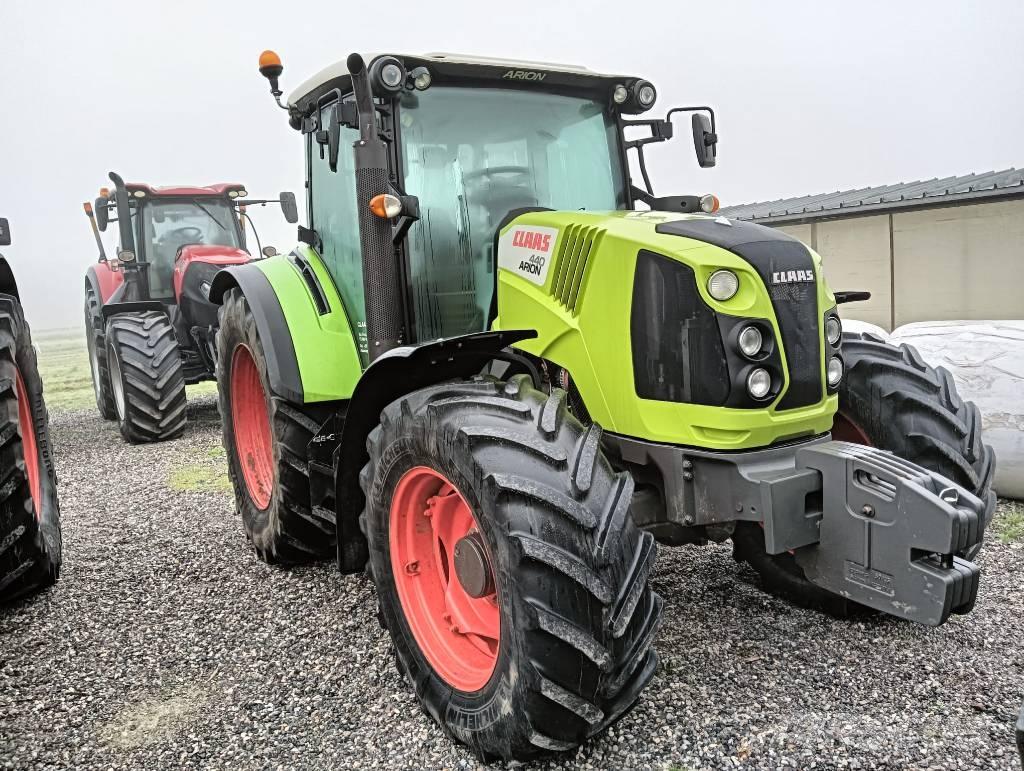 CLAAS Arion 440 Traktörler