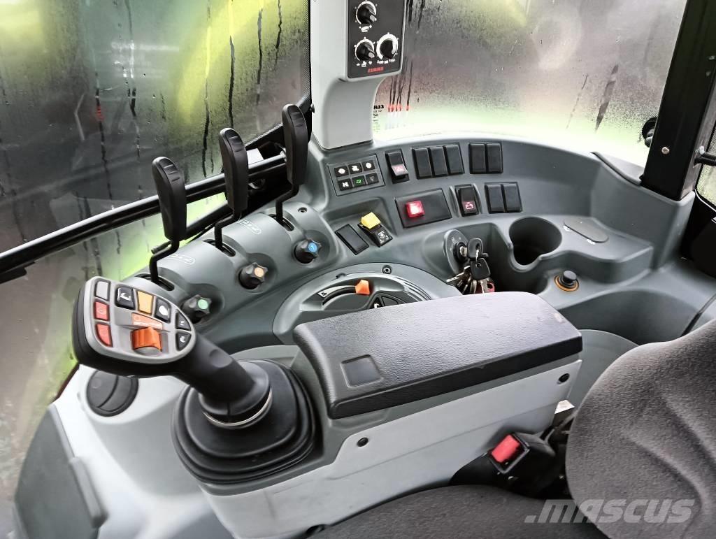 CLAAS Arion 440 Traktörler