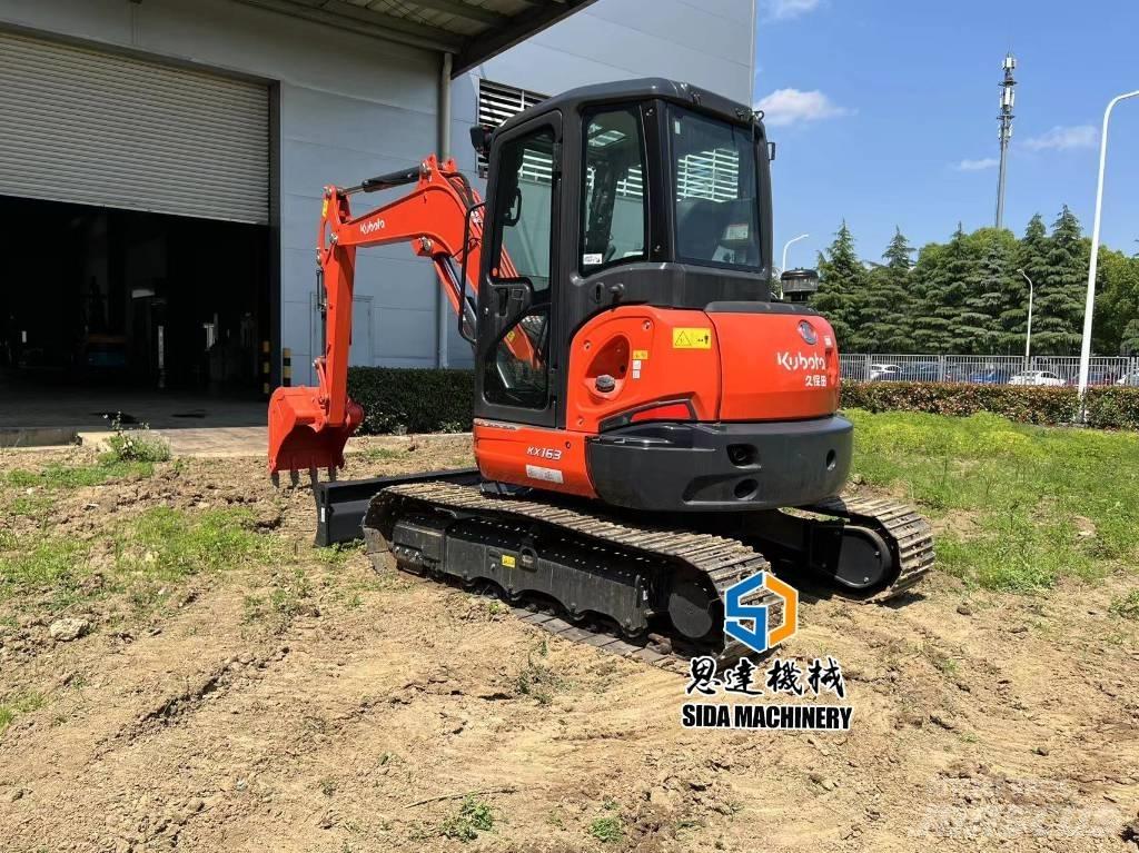 Kubota KX163-5 Paletli ekskavatörler