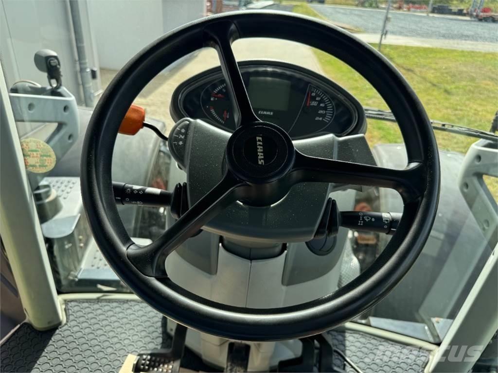 CLAAS ARION 650 Traktörler