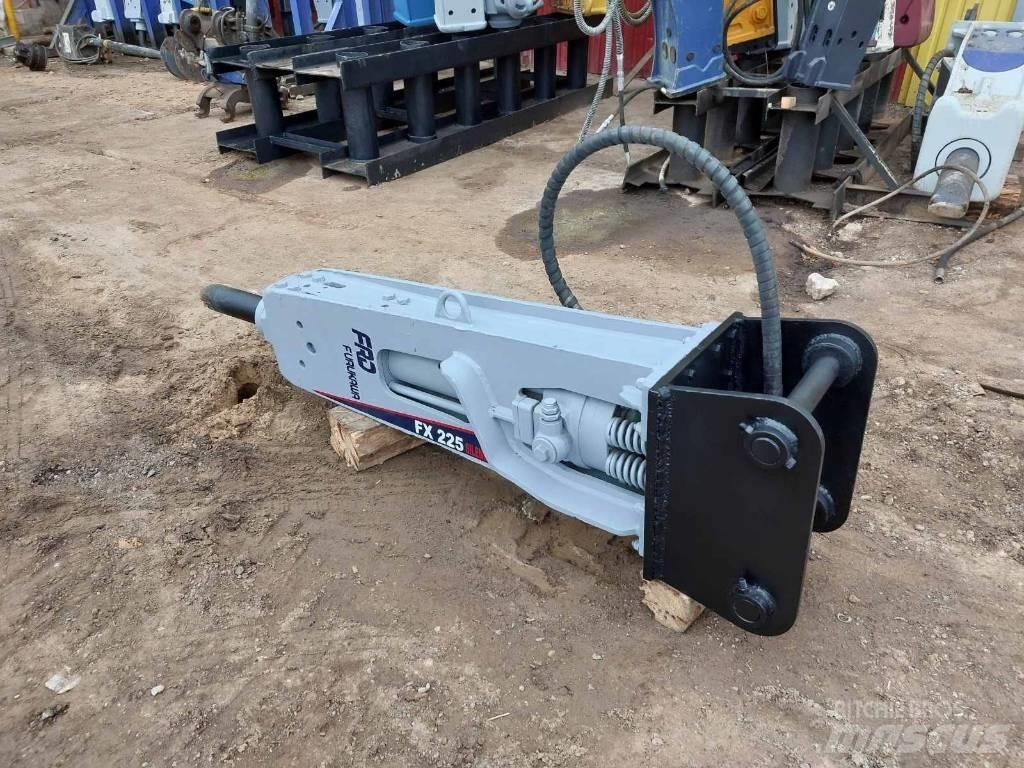 Furukawa FX 225 Hidrolik kırıcılar