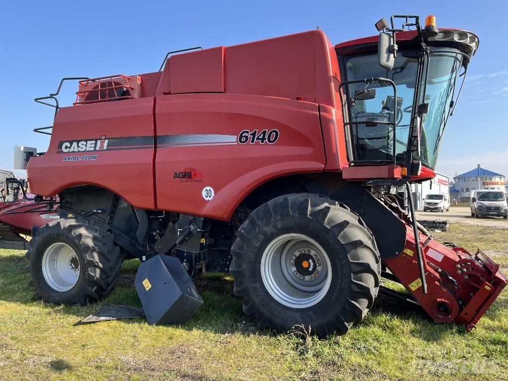 Case IH AF6140 Biçerdöverler