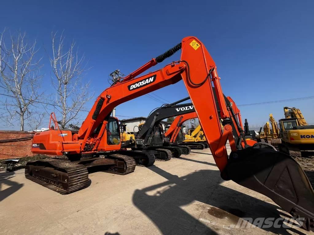 Doosan DH225 LC-7 Paletli ekskavatörler