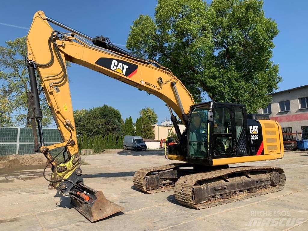 CAT 320 EL Paletli ekskavatörler