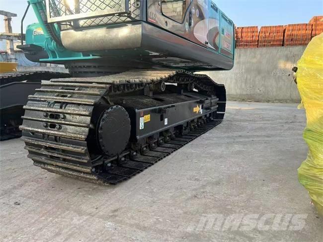 Kobelco SK 200 Paletli ekskavatörler