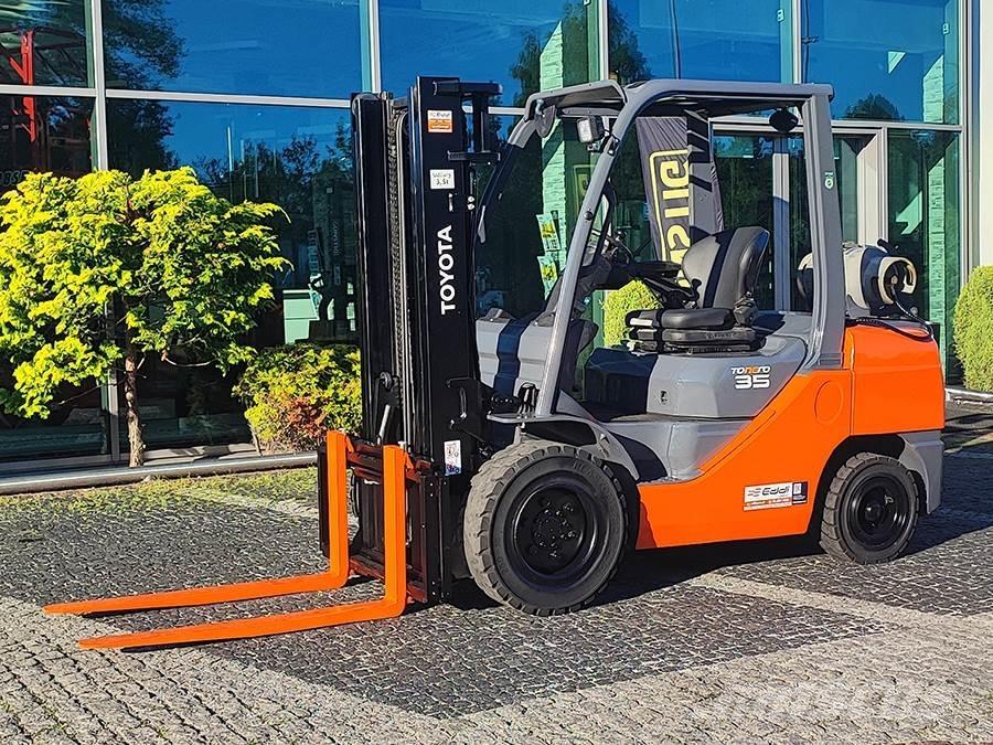 Toyota 02-8FGJF35 LPG'li forkliftler