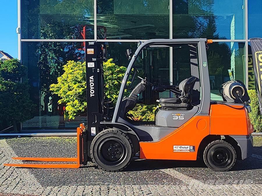 Toyota 02-8FGJF35 LPG'li forkliftler