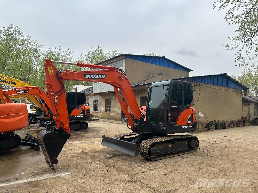 Doosan DX60 Paletli ekskavatörler