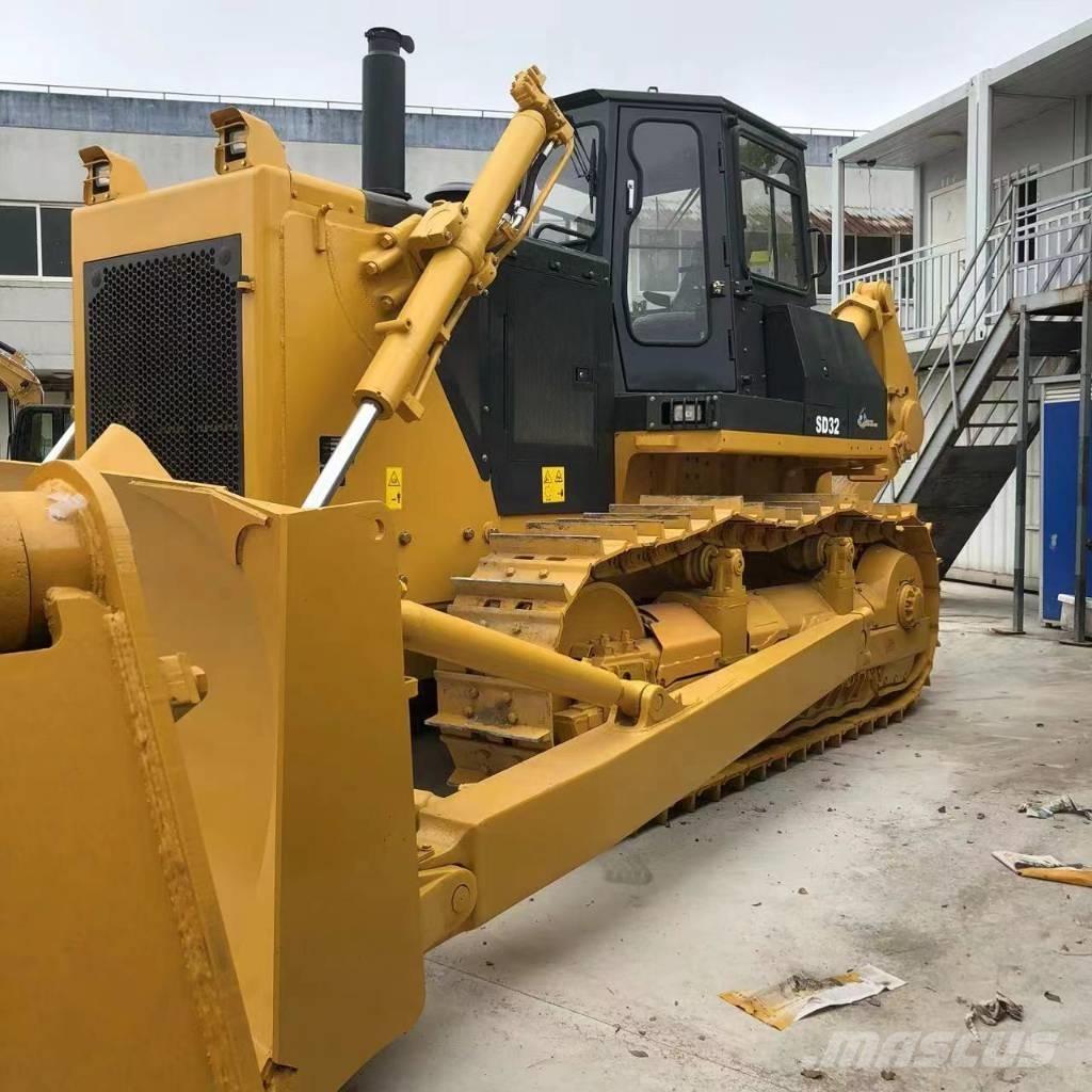 Shantui SD 32 D Paletli dozerler