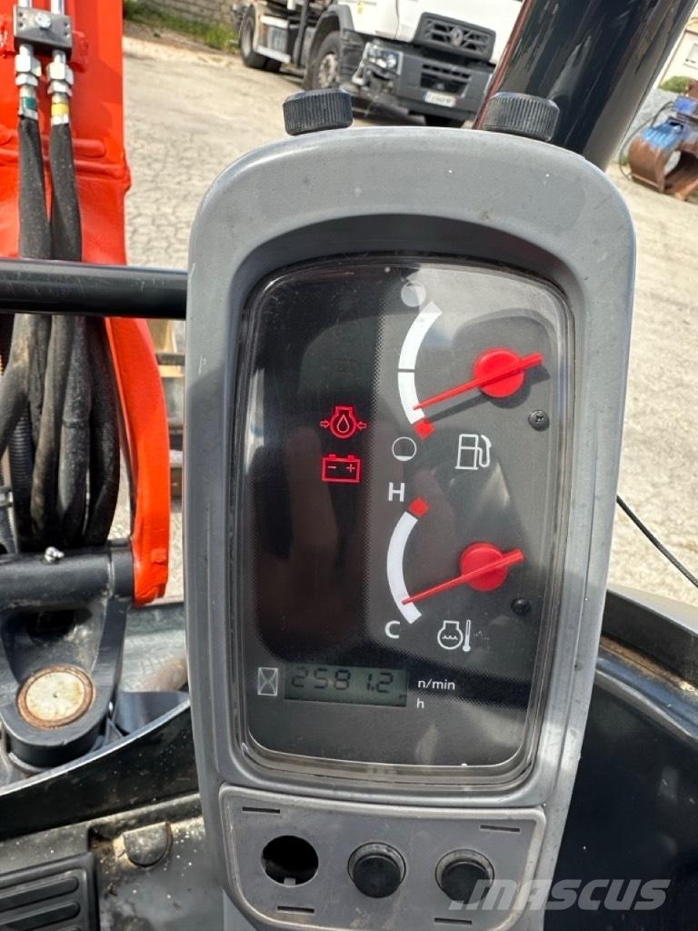 Kubota U 27-4 Mini ekskavatörler, 7 tona dek