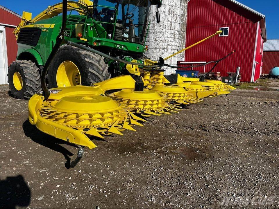 John Deere 772 Diger yem biçme makinalari
