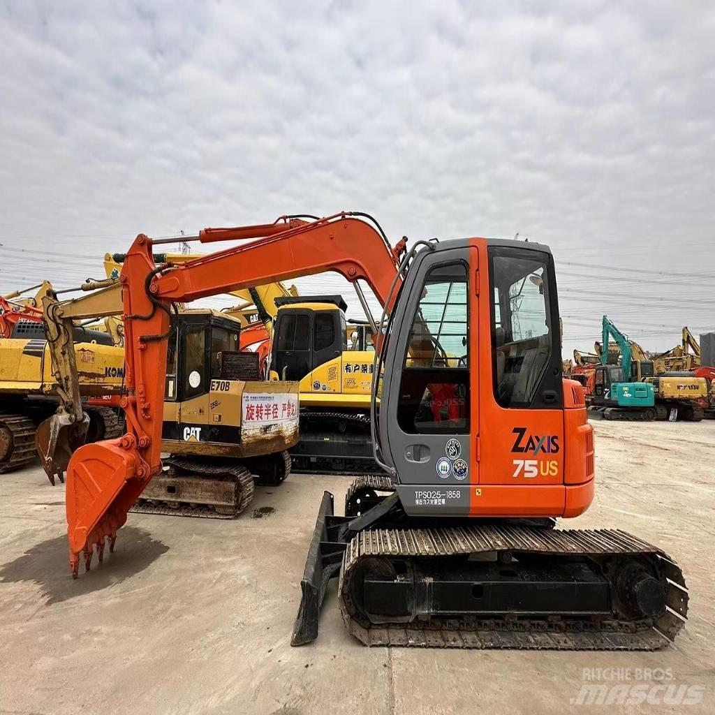 Hitachi ZX 75 US Midi ekskavatörler 7 - 12 t