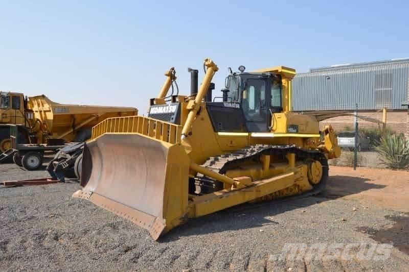 Komatsu D155-5 Paletli dozerler