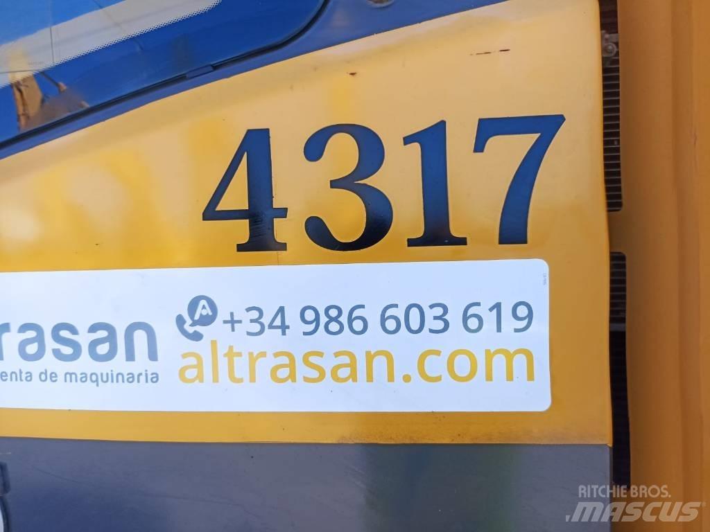 Volvo ECR 235 C L Paletli ekskavatörler