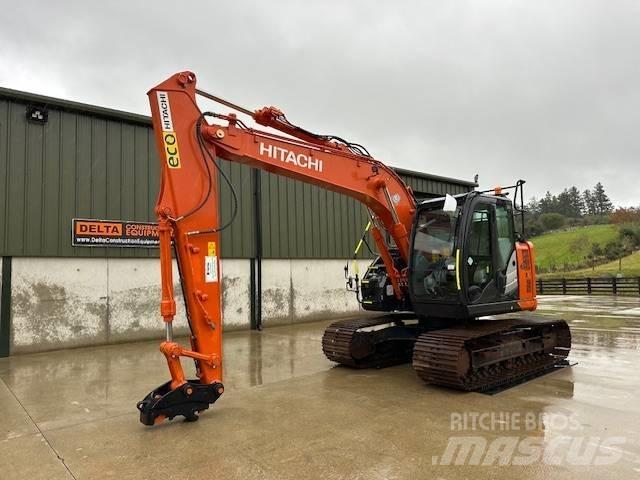 Hitachi ZX 135 US-6 Paletli ekskavatörler
