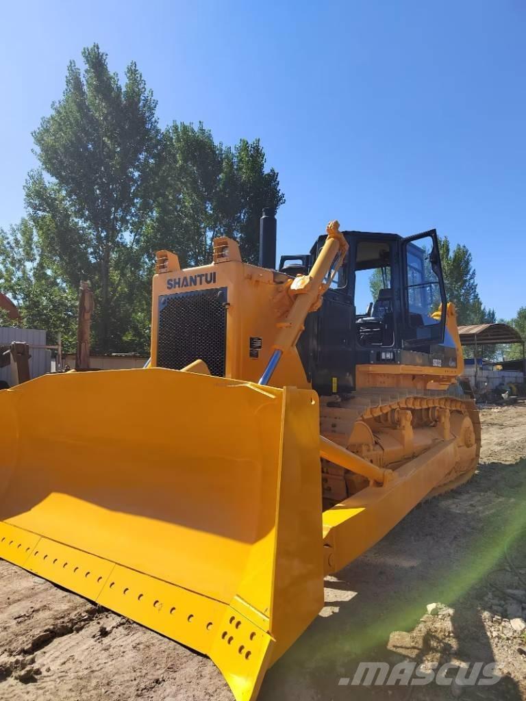 Shantui SD 32 Paletli dozerler
