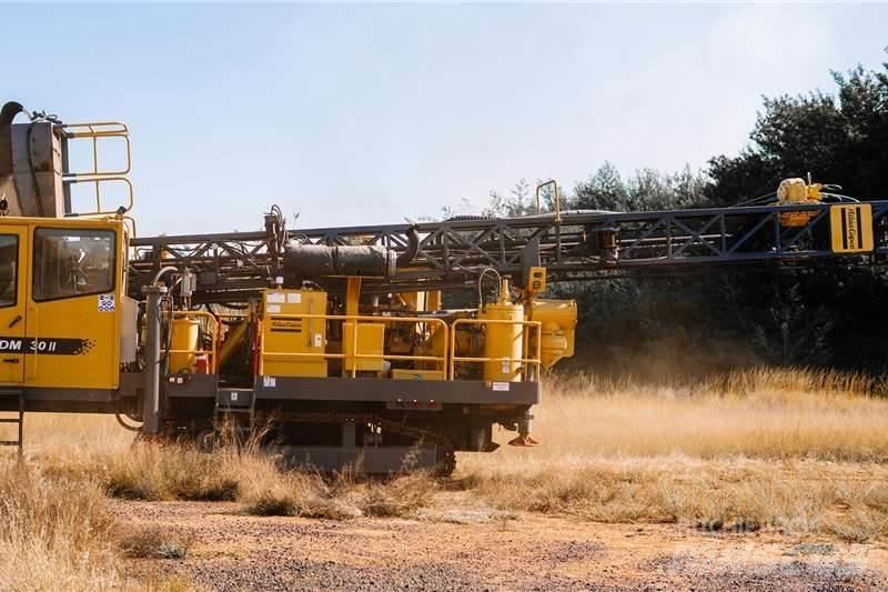 Atlas Copco DM30 Sondaj kuleleri