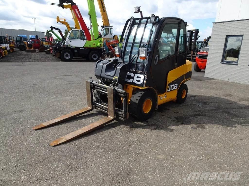 JCB TLT30 Teleskopik yükleyiciler