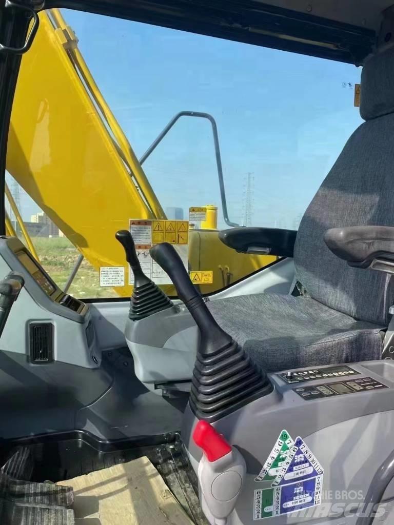 Komatsu PC 110 Paletli ekskavatörler