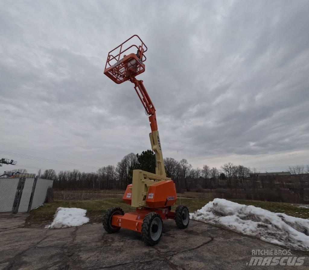 JLG 340 AJ Körüklü personel platformları