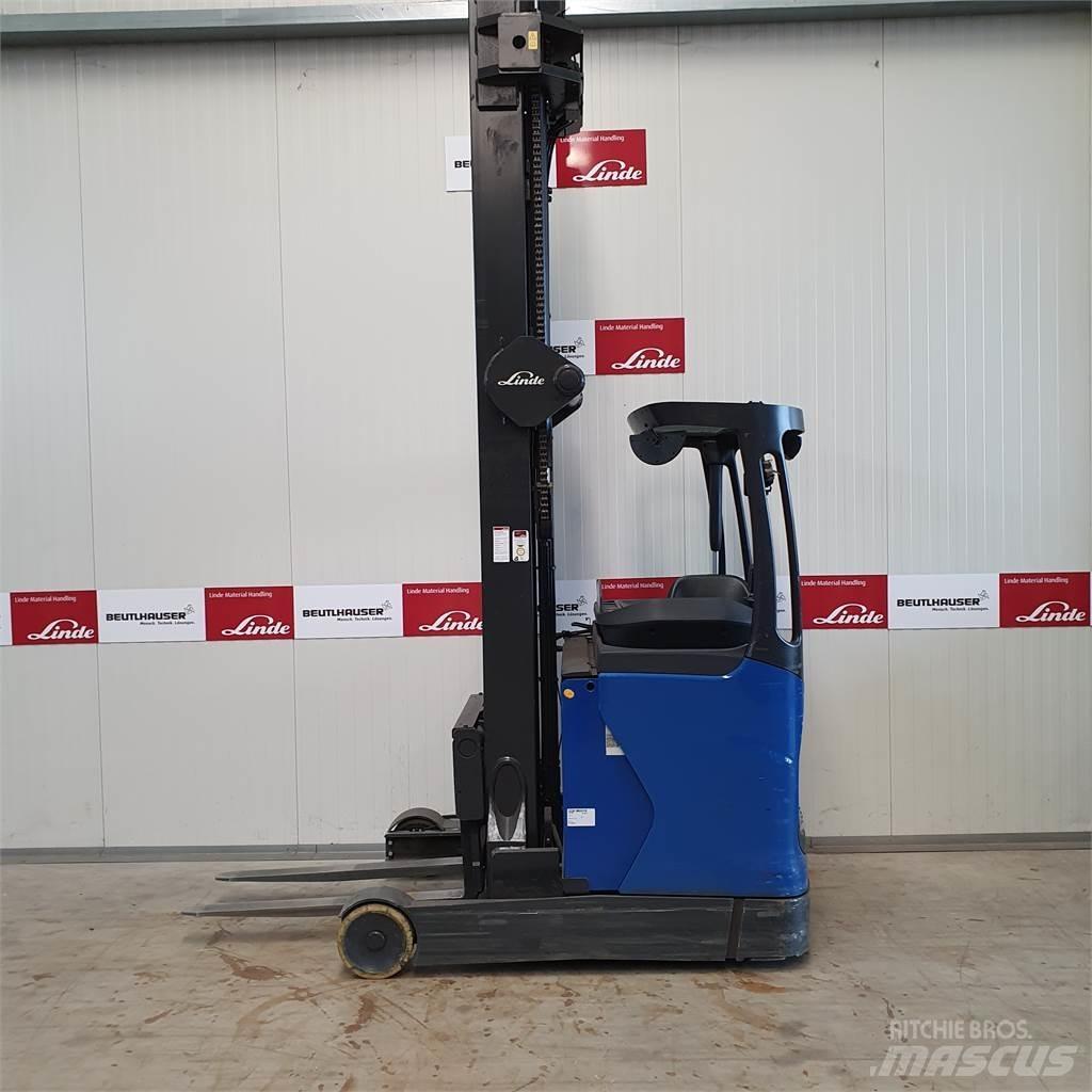 Linde R16HD Reach truck - depo içi istif araçları