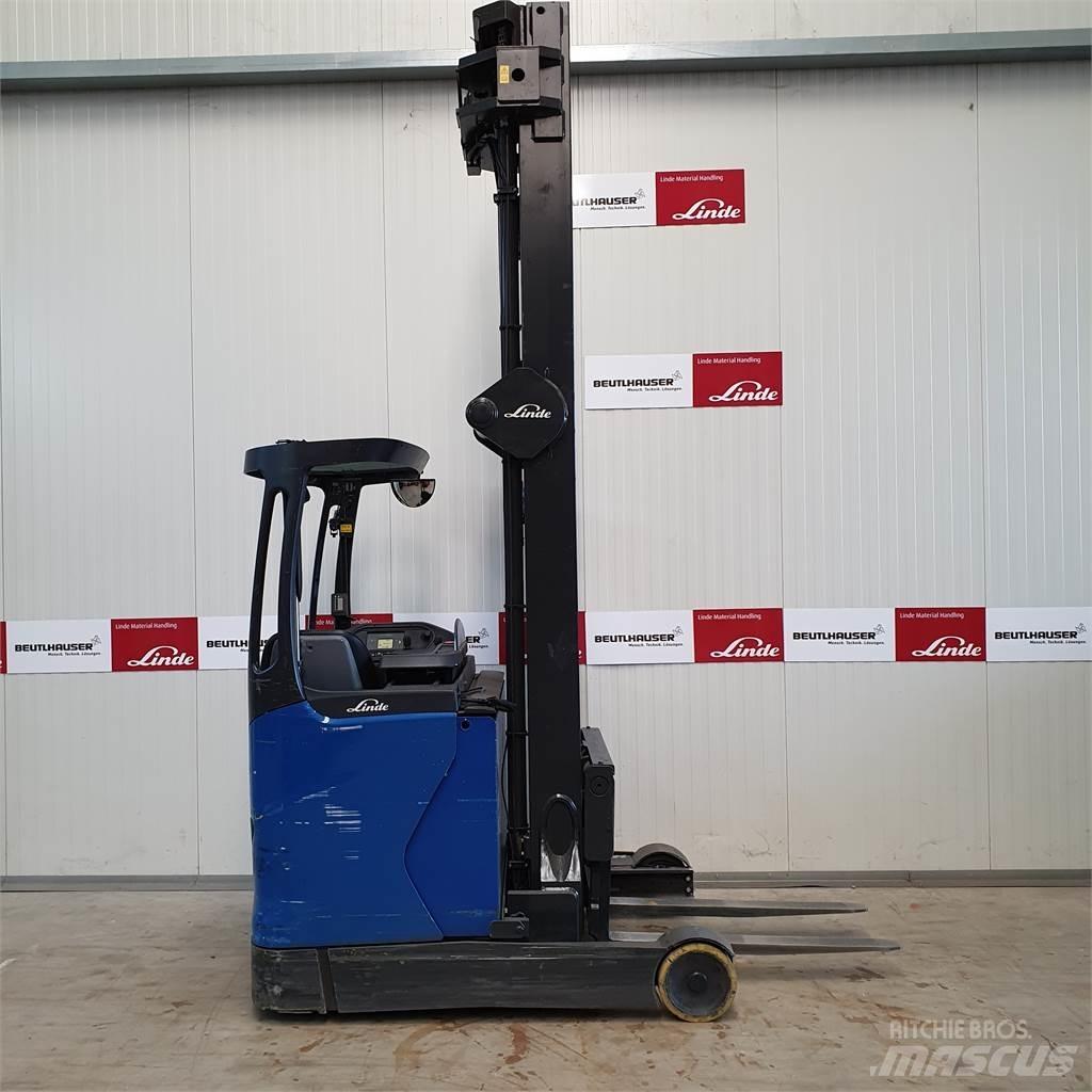 Linde R16HD Reach truck - depo içi istif araçları