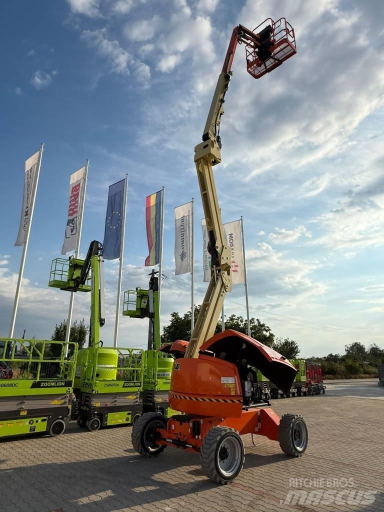 JLG EC450AJ Körüklü personel platformları